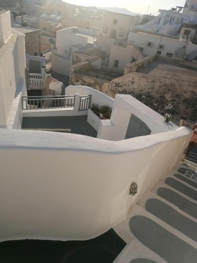 Imarkellis Santorini Pýrgos Esterno foto
